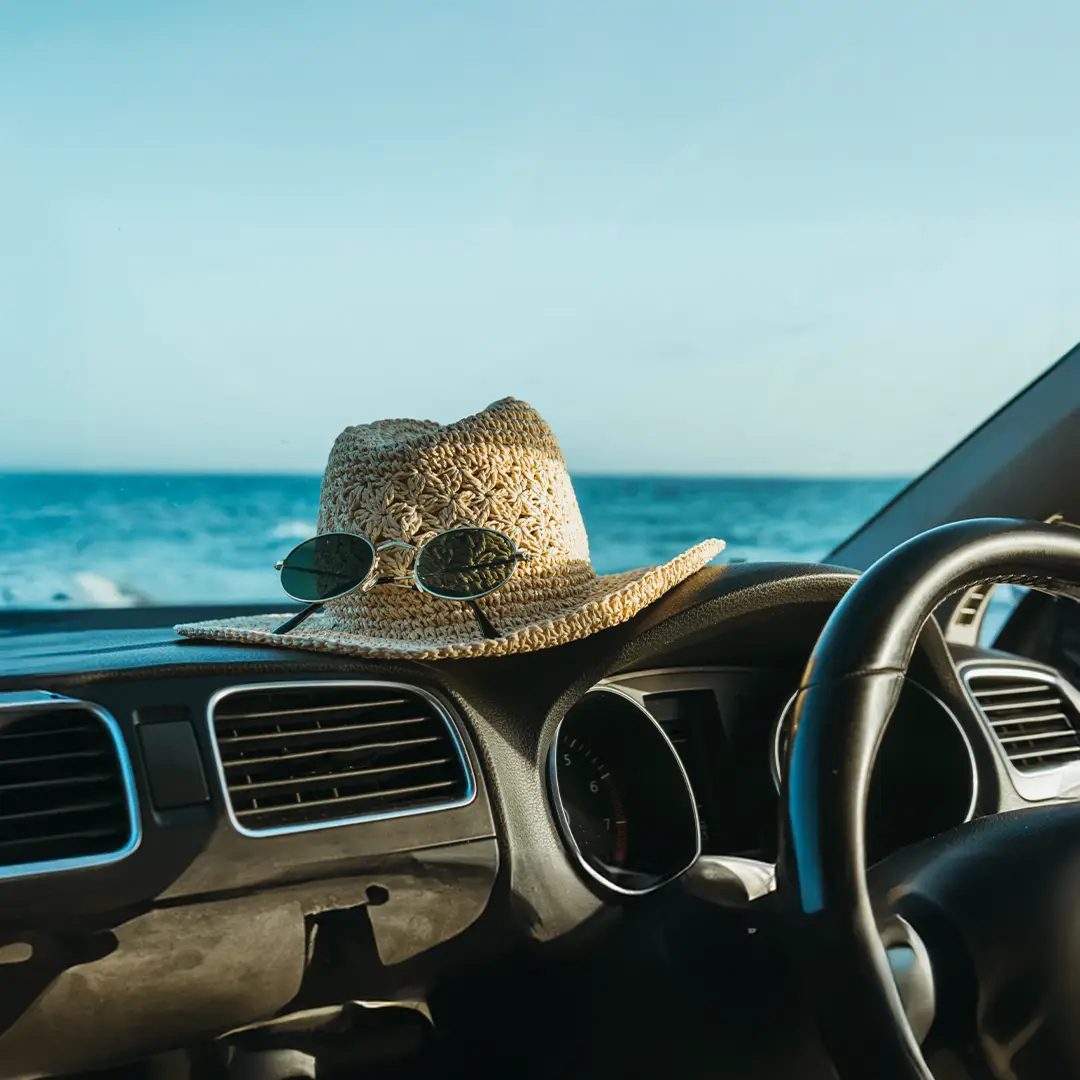 Guidare con le infradito o ciabatte: è consentito? 