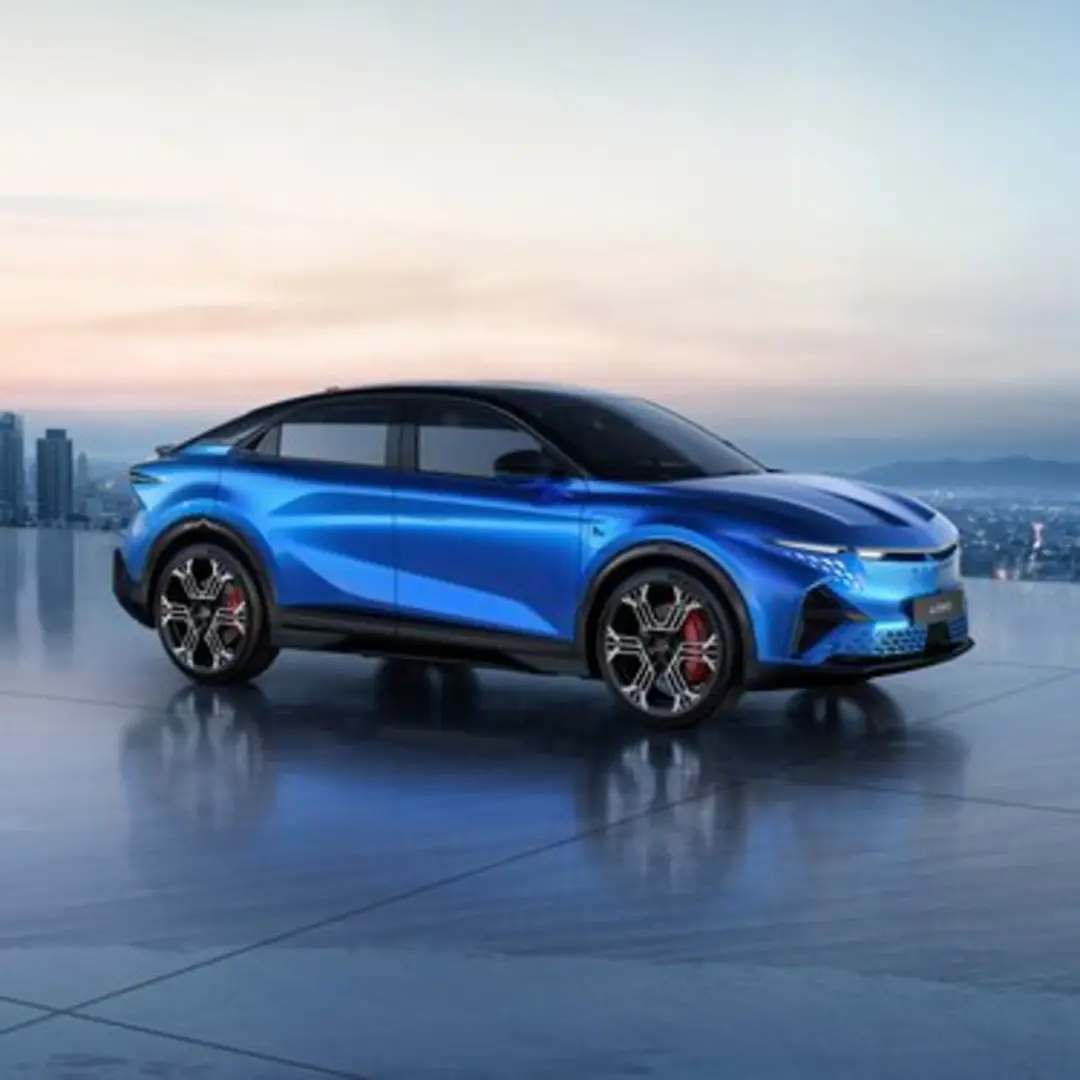 Première Alpine A390 nella nuova sede Borsoi di Treviso – inaugurazione polo Alpine